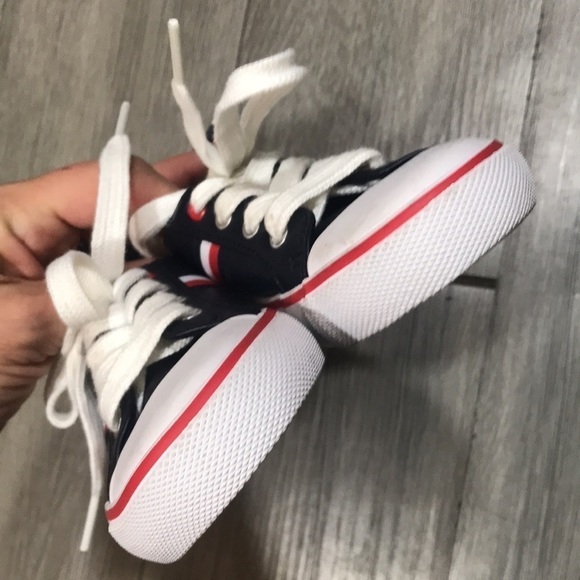 Tommy Hilfiger NEW Navy Blue Sneakers size 9 - Picture 3 of 5